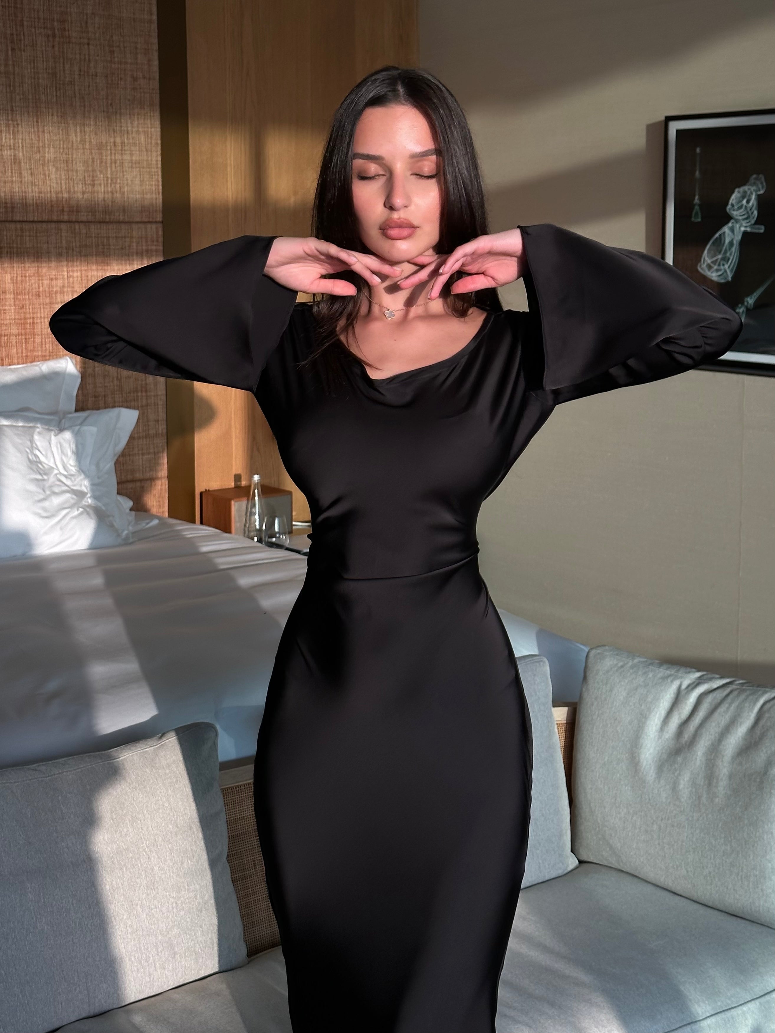 samara Long Sleeve Dress