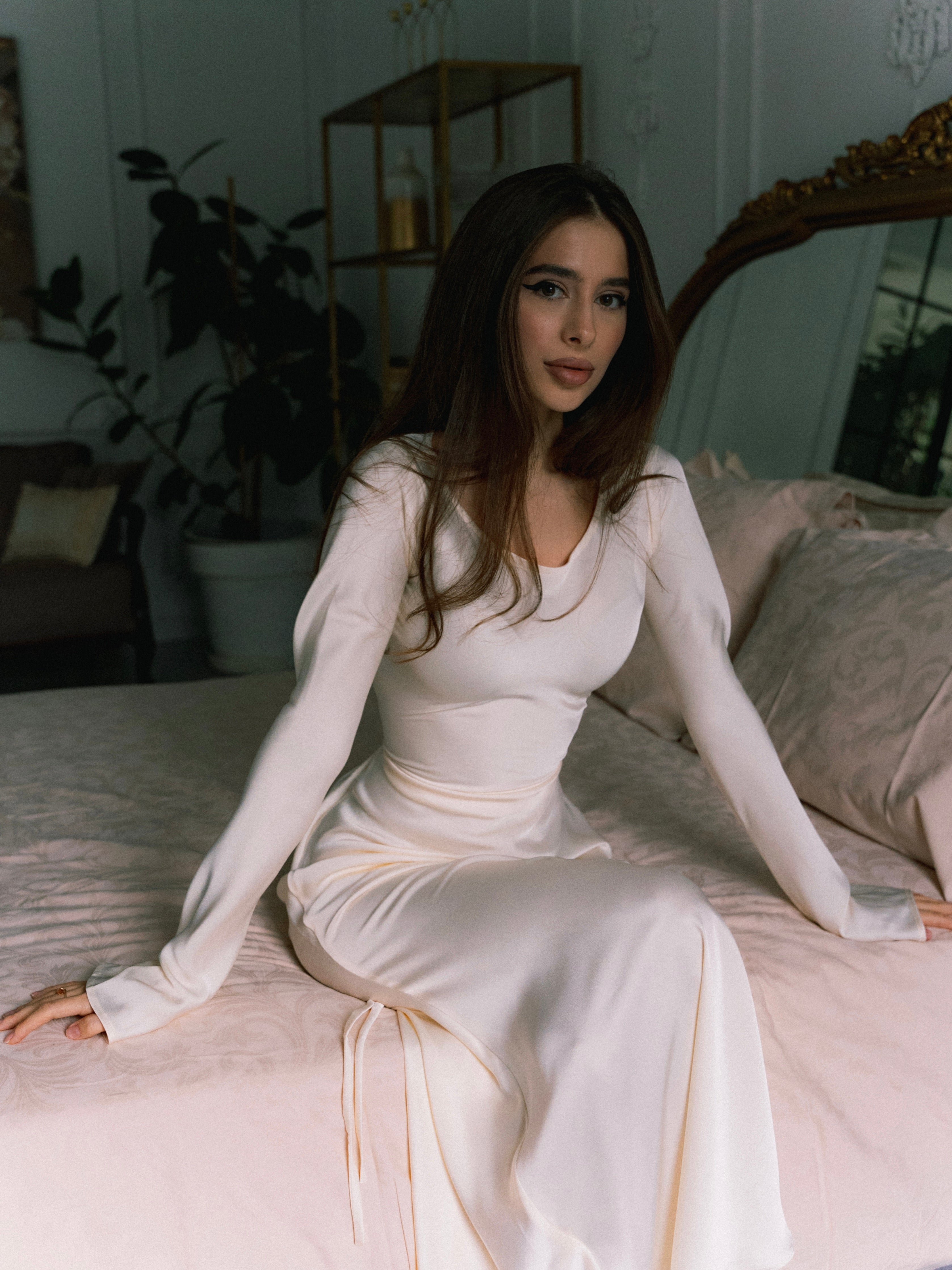 samara Long Sleeve Dress